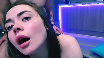 Hardcore Amateur Girlfriend Gets A Creampie