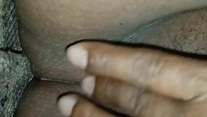 Pov Ass Closeup: Blowjob Og Knepning Med En Ung Pige