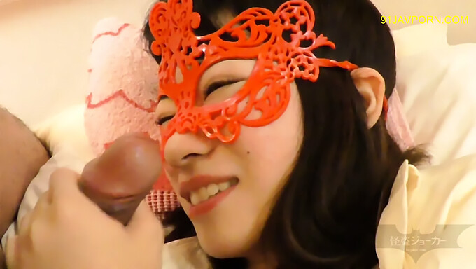 Japanese Coed Gets Kinky In Homemade Video