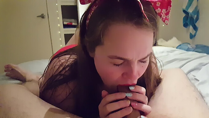 Billie Rubens Deepthroat Orale Sexfærdigheder I Pov