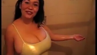 Dulcea, The American Latina With Small Tits In Hot Clips