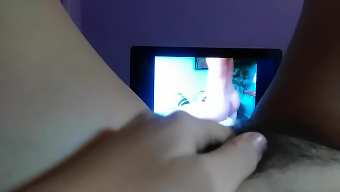 Garota Se Masturba Em Pov Para O Seu Prazer Visual