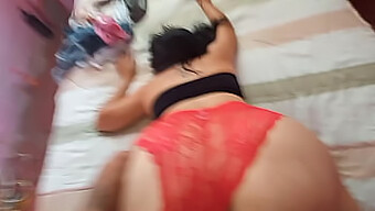 Sessão De Sexo Quente No Dormitório De Mick Blue E Kiara Mia